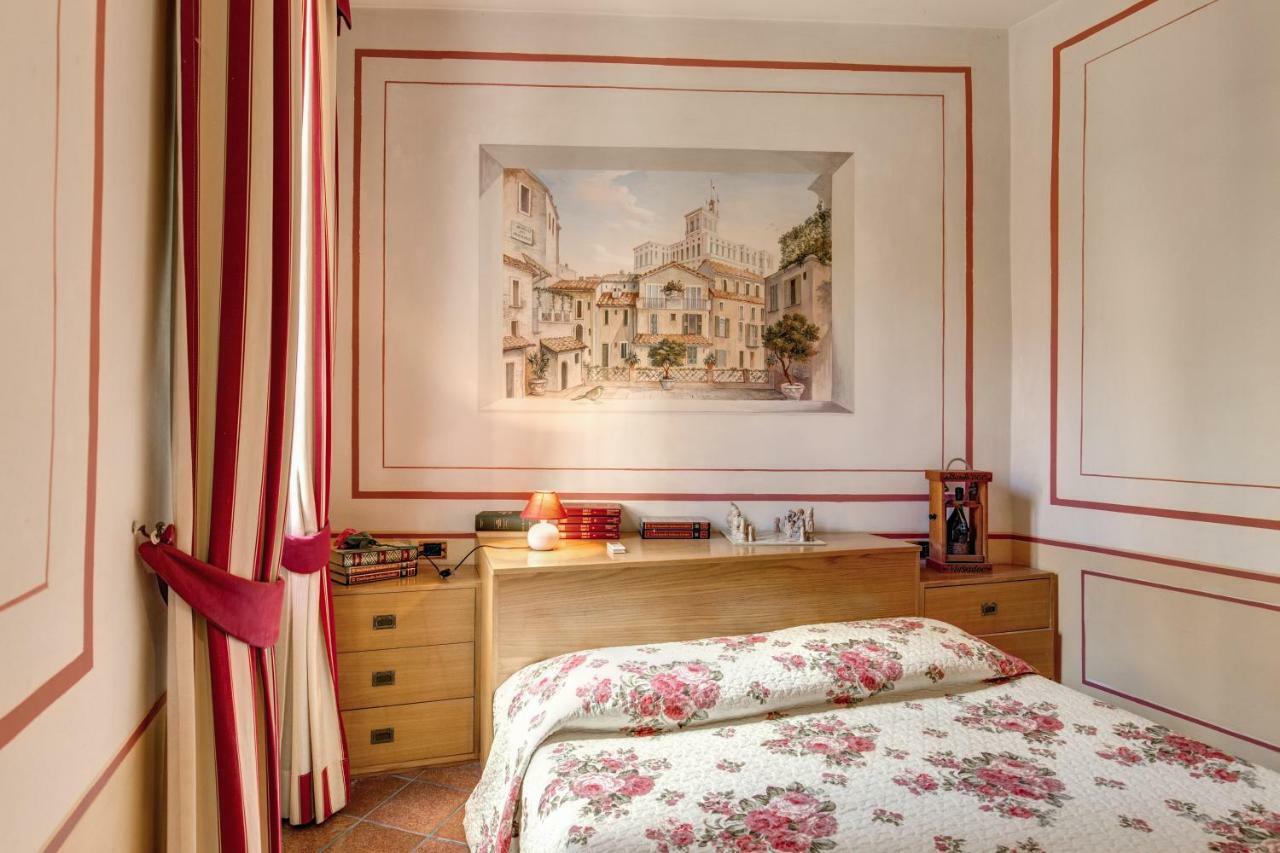 Lovely Flat By The Trevi Fountain Leilighet Roma Eksteriør bilde