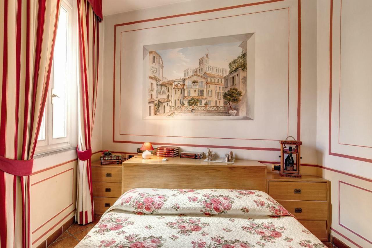 Lovely Flat By The Trevi Fountain Leilighet Roma Eksteriør bilde
